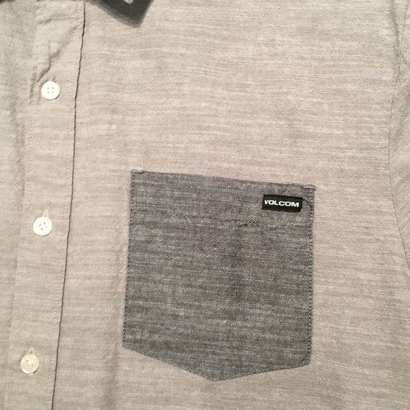 Volcom Button Down Shirt - Picture 3 of 4